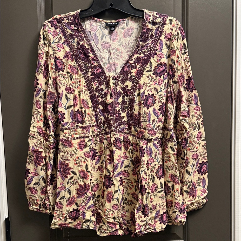 Torrid Cream and Purple Floral Blouse